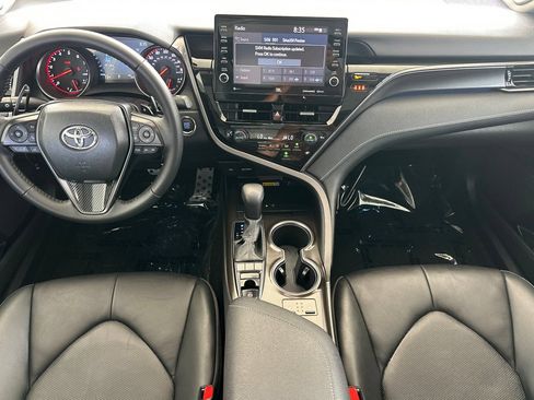 Used 2022 Toyota Camry XSE w/ Carpet Mat Package (TMS) FWD image 14
