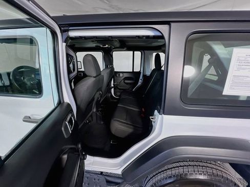 Used 2023 Jeep Wrangler Unlimited Sport AWD/4WD image 26