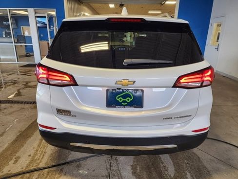 Used 2022 Chevrolet Equinox Premier image 3