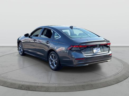 Used 2024 Honda Accord EX image 4