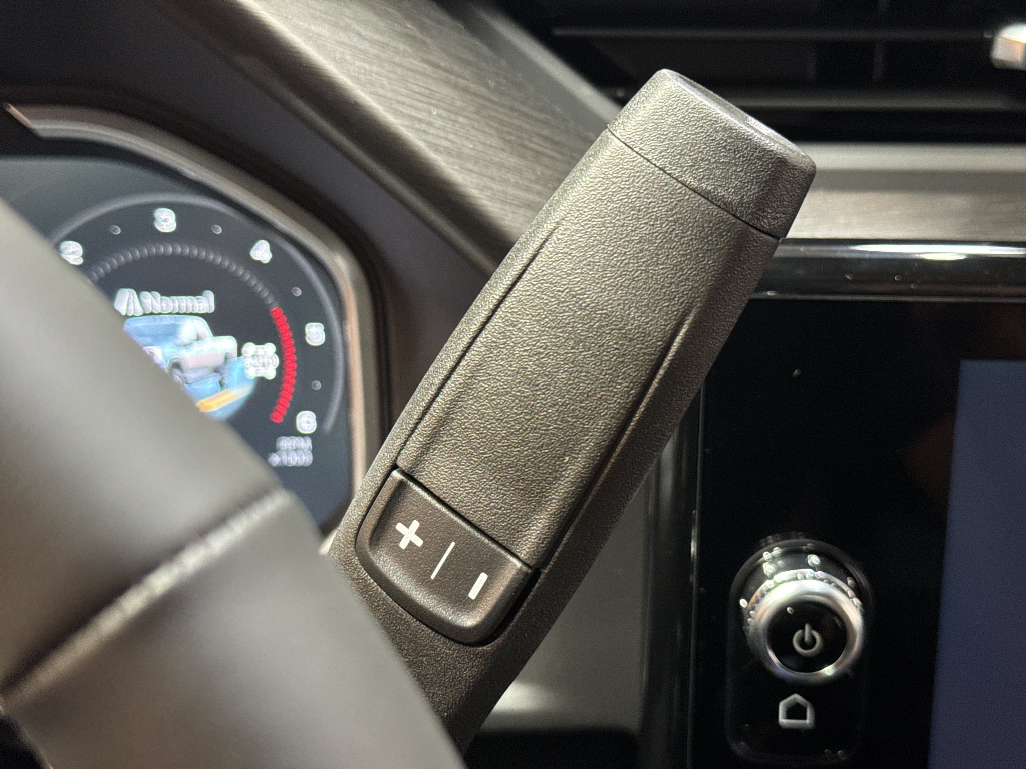 New 2026 GMC Sierra 2500 AT4 w/ AT4 Premium Plus Package AWD/4WD image 32