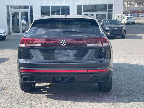 New 2026 Volkswagen Atlas Cross Sport SEL R-Line image 7