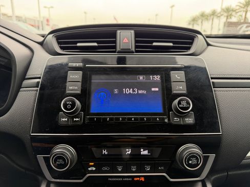 Used 2018 Honda CR-V LX image 12