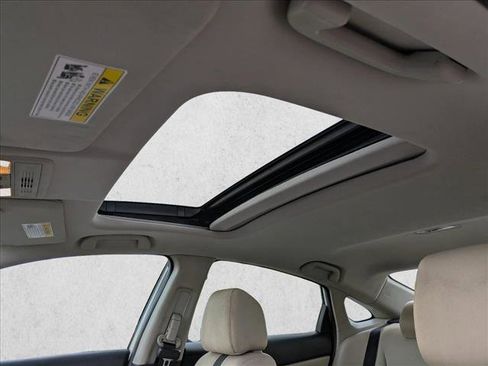 Used 2016 Honda Civic EX-T image 16