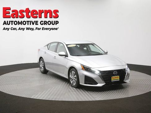 Used 2023 Nissan Altima 2.5 S FWD image 48