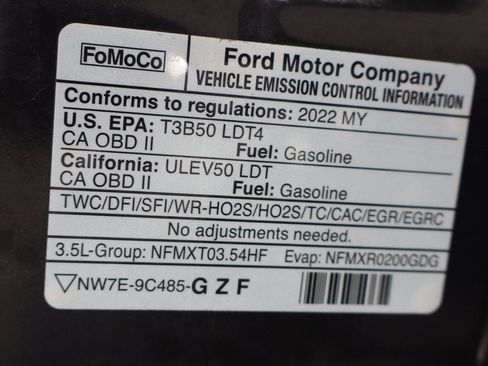 Used 2022 Ford Expedition XLT image 13