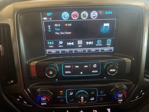 Used 2019 Chevrolet Silverado 2500 LTZ w/ Duramax Plus Package AWD/4WD image 20