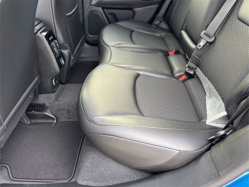 New 2026 Jeep Compass Latitude image 23