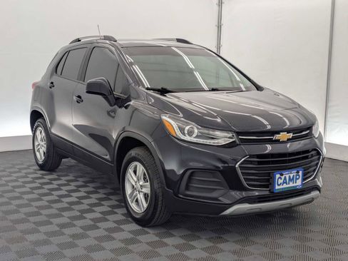 Used 2021 Chevrolet Trax LT AWD/4WD image 8