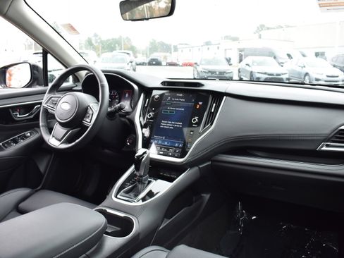 Used 2023 Subaru Outback Limited image 29