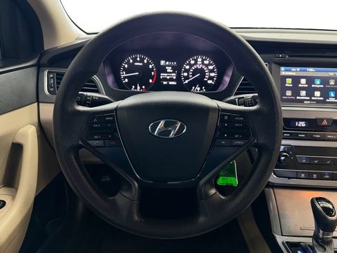 Used 2017 Hyundai Sonata SE FWD image 13