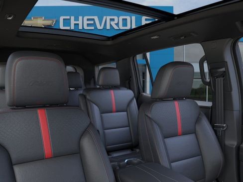 New 2026 Chevrolet Traverse RS image 24