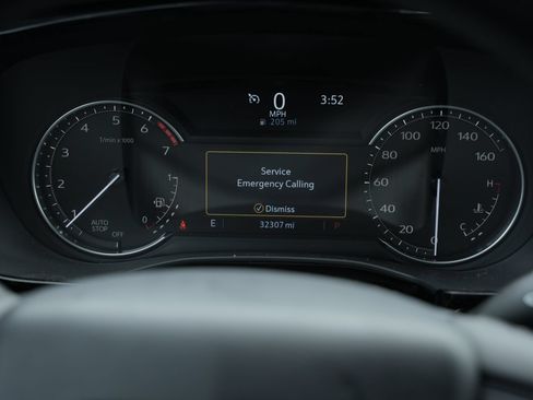 Used 2024 Cadillac XT6 Luxury FWD image 13
