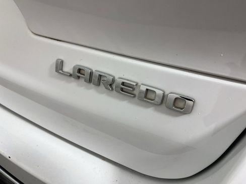 Used 2023 Jeep Grand Cherokee L Laredo w/ Luxury Tech Group I image 4