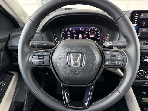 Used 2023 Honda Accord EX-L image 15