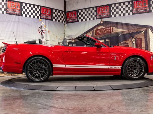 Used 2013 Ford Mustang Shelby GT500 image 6