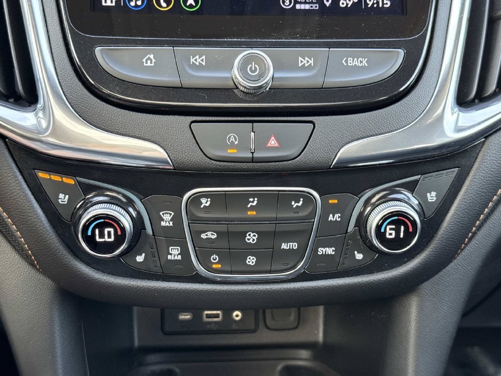 Used 2022 Chevrolet Equinox Premier AWD/4WD image 7