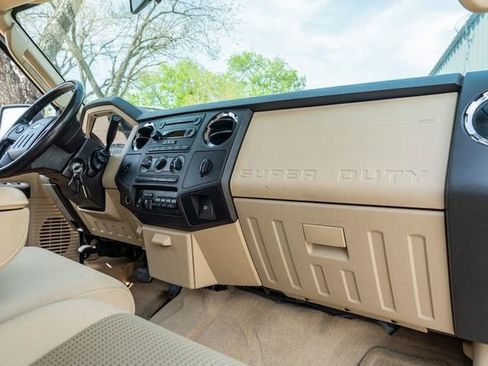 Used 2008 Ford F350 XLT image 43