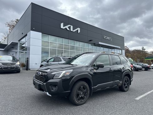 Used 2022 Subaru Forester Wilderness image 1