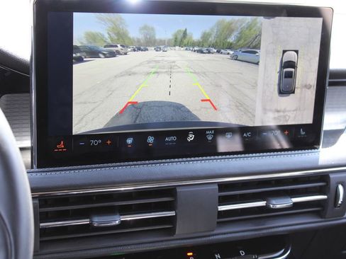 Used 2023 Lincoln Corsair FWD w/ Equipment Group 101A image 12