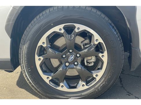 Certified 2023 Subaru Crosstrek 2.0i image 40