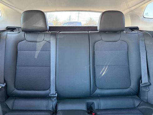 Certified 2024 Chevrolet Trax LT w/ Driver Confidence Package image 36