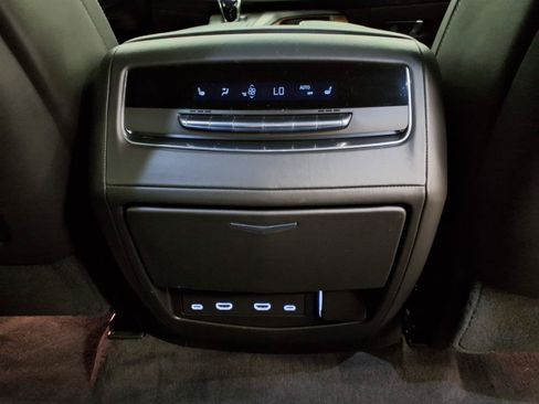 Certified 2023 Cadillac Escalade ESV Sport Platinum w/ LPO, ONYX Package AWD/4WD image 17