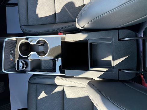 New 2026 Chevrolet Equinox LT image 34