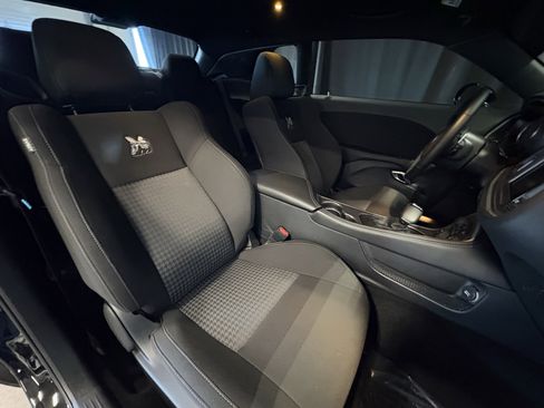Used 2020 Dodge Challenger R/T Scat Pack RWD image 32