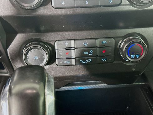Used 2019 Ford F150 XLT w/ Equipment Group 302A Luxury AWD/4WD image 23