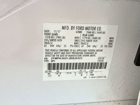 Used 2018 Ford Edge Titanium w/ Equipment Group 302A FWD image 27
