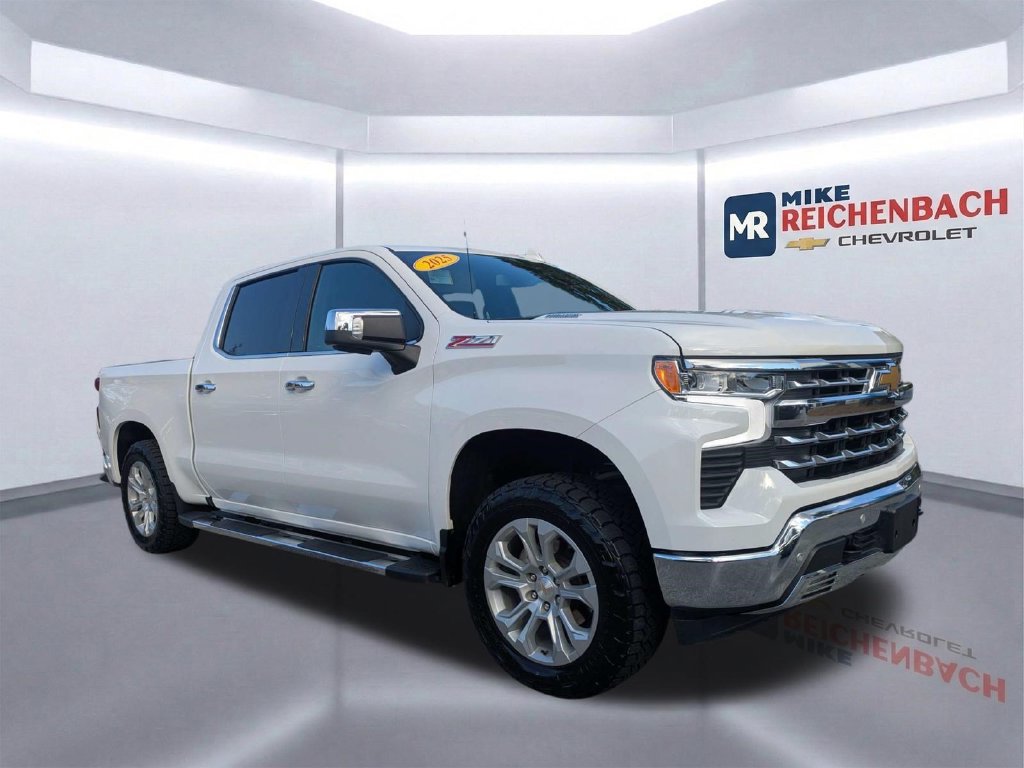 Used 2025 Chevrolet Silverado 1500 LTZ AWD/4WD image 1