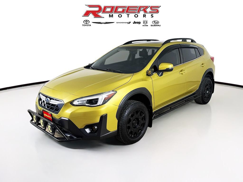 Used 2021 Subaru Crosstrek 2.5i Limited w/ Moonroof Package 2 AWD/4WD image 3