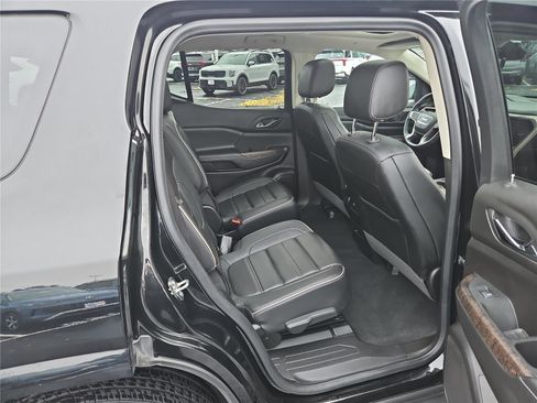 Used 2023 GMC Acadia Denali w/ Denali Ultimate Package image 34