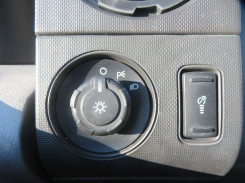 Used 2016 Ford F250 XL image 25