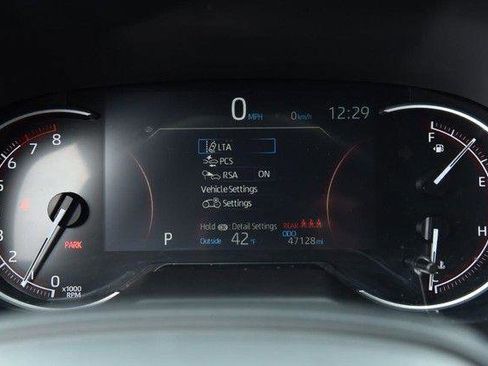 Used 2024 Toyota RAV4 LE image 11