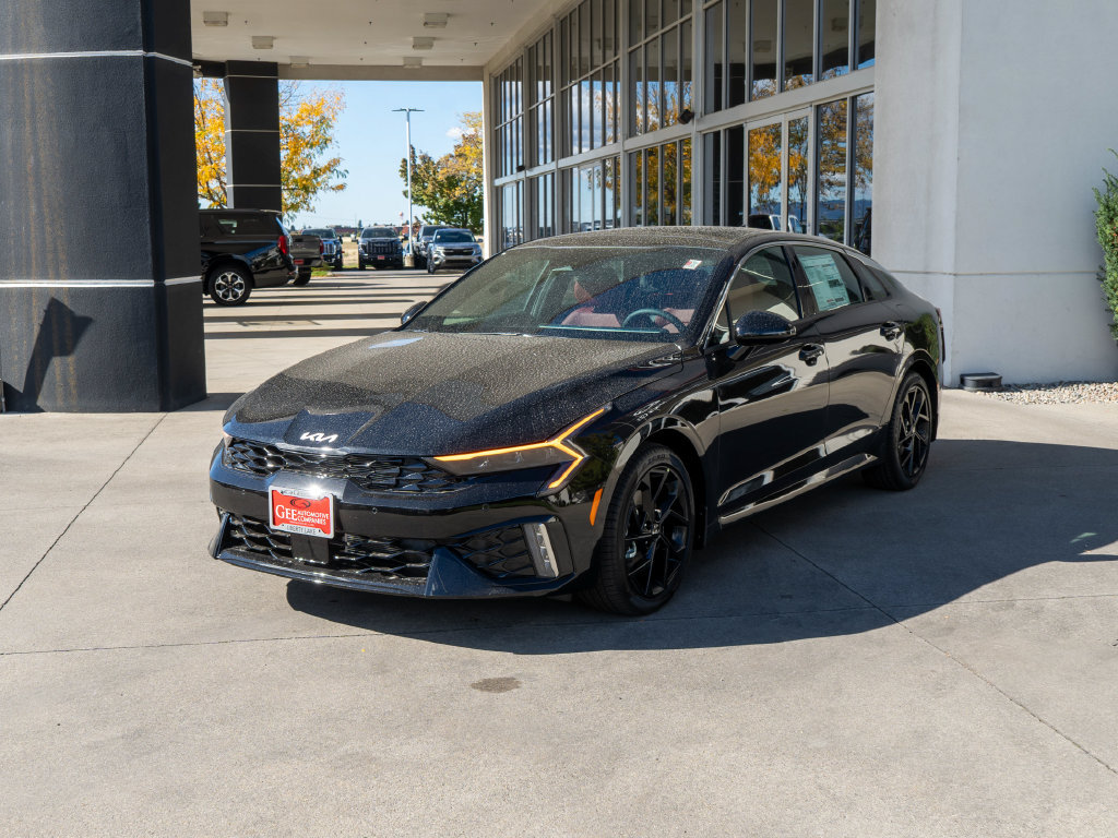 New 2027 Kia K5 GT-Line AWD/4WD image 3