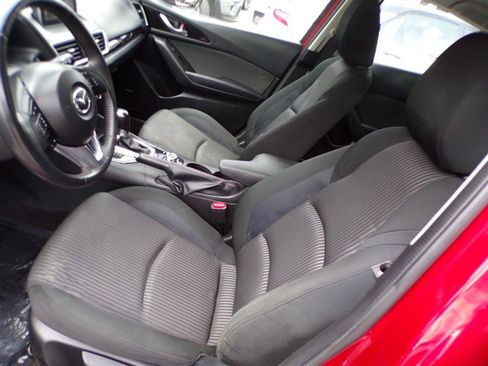 Used 2014 MAZDA MAZDA3 i Touring w/ Technology Package FWD image 14