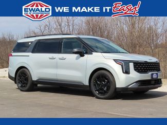 New 2026 Kia Carnival SX video 1