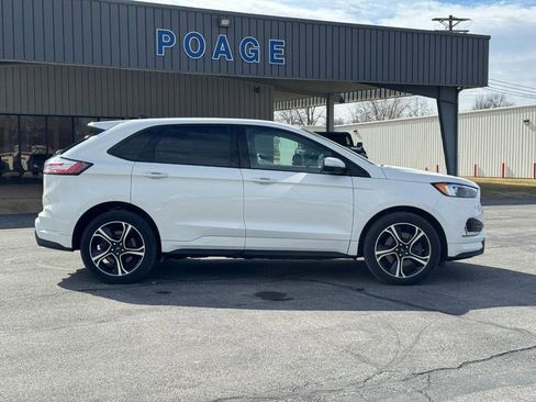 Used 2021 Ford Edge ST image 2