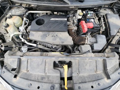 Used 2022 Nissan Rogue SV FWD image 22