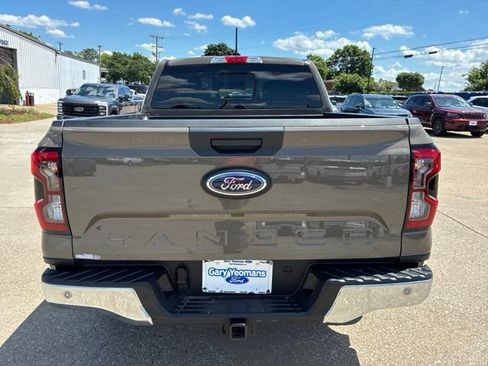 Used 2025 Ford Ranger XLT w/ Chrome Accent Package AWD/4WD image 7