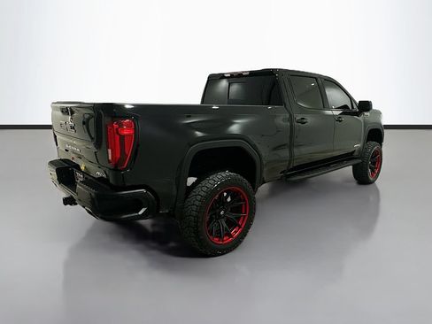 Certified 2025 GMC Sierra 1500 AT4 w/ AT4 Premium Package AWD/4WD image 7