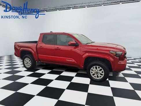 Used 2024 Toyota Tacoma SR5 RWD image 7