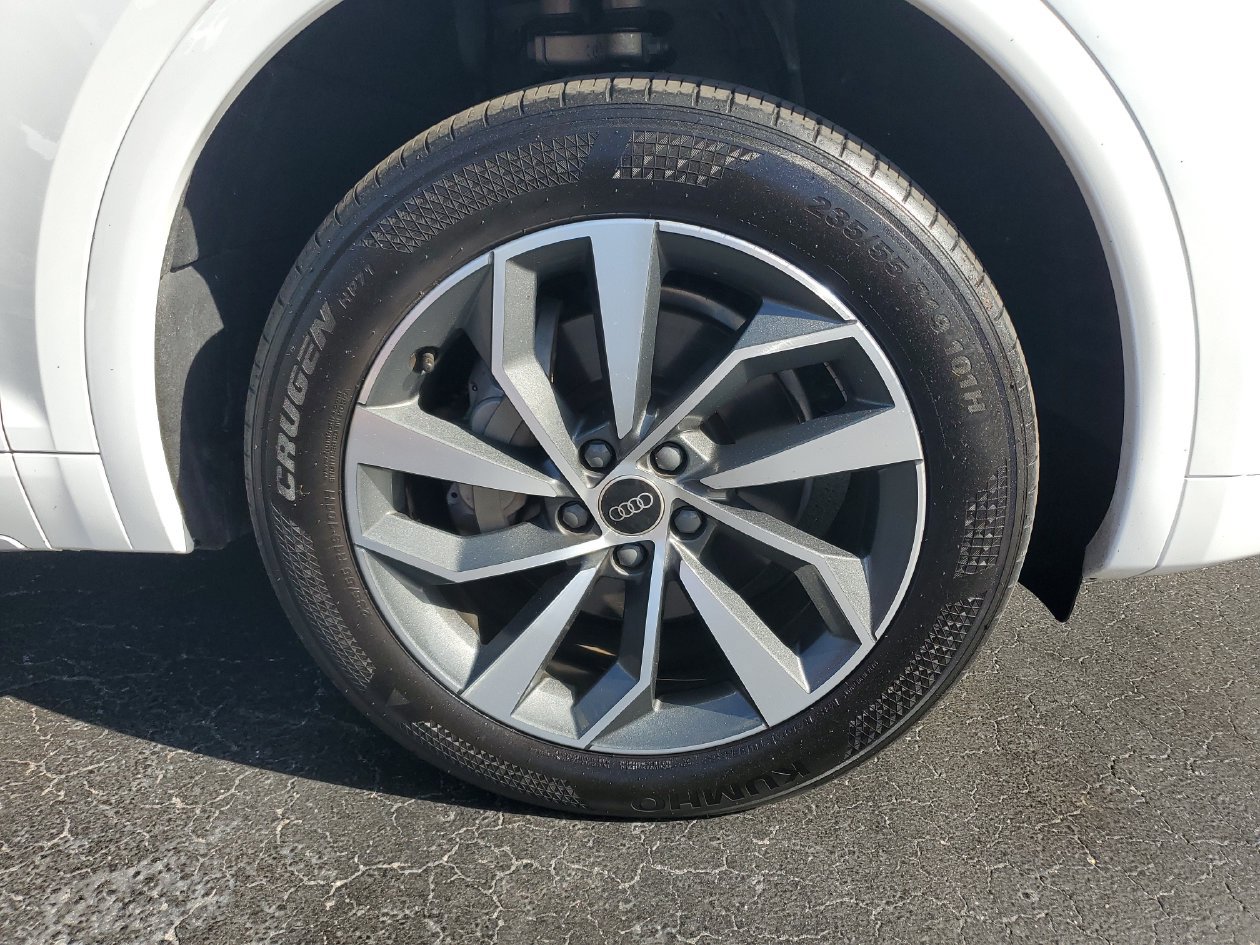 Used 2024 Audi Q5 2.0T Premium Plus AWD/4WD image 5