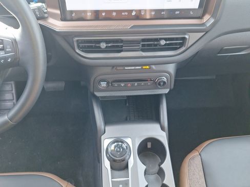 Used 2025 Ford Bronco Sport Outer Banks w/ Outer Banks Tech Package+ image 12