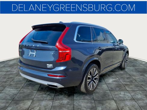 Used 2021 Volvo XC90 T6 Momentum w/ Protection Package image 3