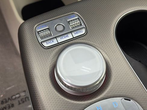 Used 2023 Genesis GV60 Performance image 31