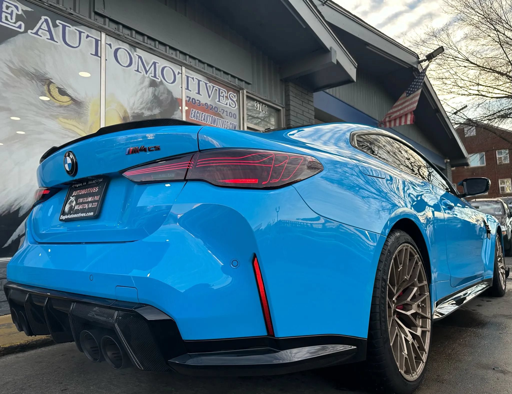 Used 2025 BMW M4 CS AWD/4WD image 3
