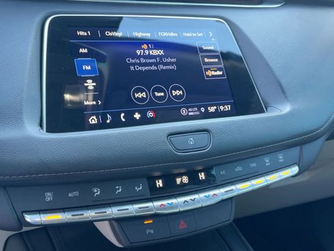 Used 2022 Cadillac XT4 Luxury image 23